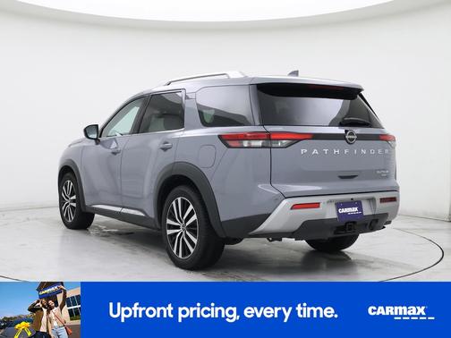 2023 Nissan Pathfinder Platinum