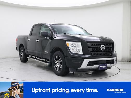 2021 Nissan Titan SV