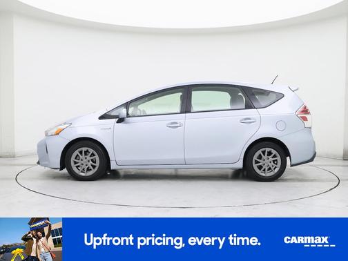 Silver 2016 Toyota Prius v Five