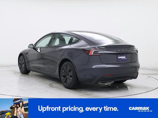 Gray 2024 Tesla Model 3 Long Range