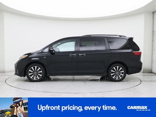Black 2018 Toyota Sienna Limited Premium