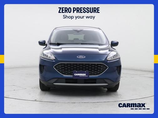 Blue 2020 Ford Escape SE
