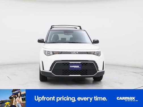 White 2025 Kia Soul S