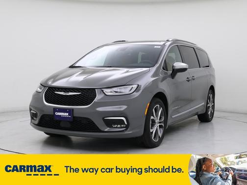 2025 Chrysler Pacifica Pinnacle