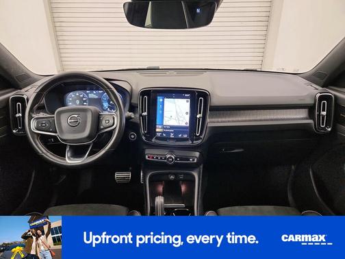 Blue 2021 Volvo XC40 T5 R-Design