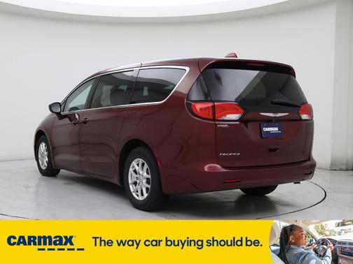 2017 Chrysler Pacifica LX
