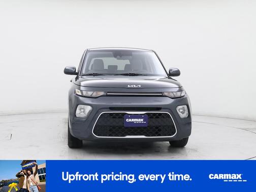 Gray 2022 Kia Soul LX