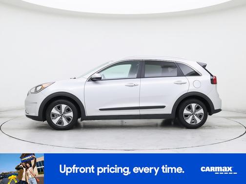 Silver 2019 Kia Niro LX