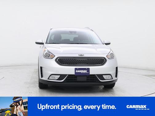 Silver 2019 Kia Niro LX