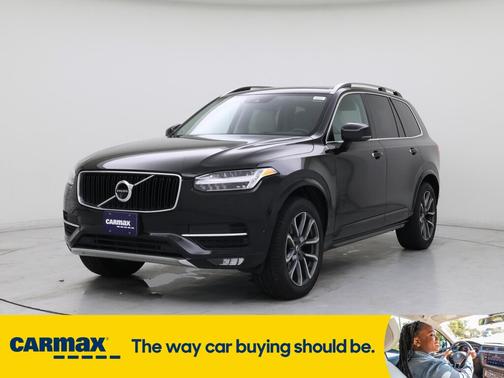 2017 Volvo XC90 T6 Momentum
