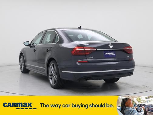 2017 Volkswagen Passat R-Line
