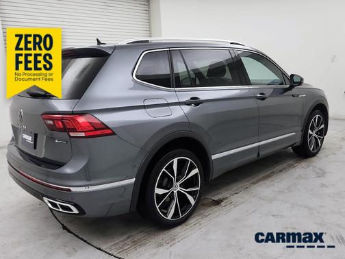 Gray 2022 Volkswagen Tiguan SEL R-Line