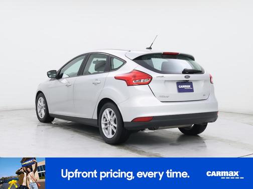 Gray 2017 Ford Focus SE