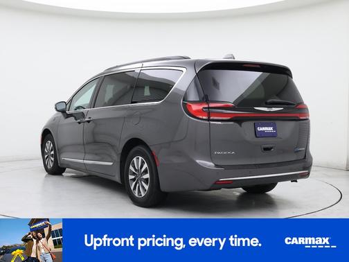 2022 Chrysler Pacifica Hybrid Limited