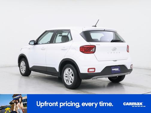 2023 Hyundai VENUE SE