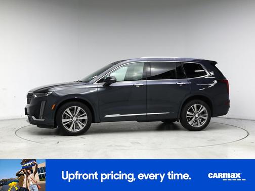 Gray 2022 Cadillac XT6 Premium Luxury