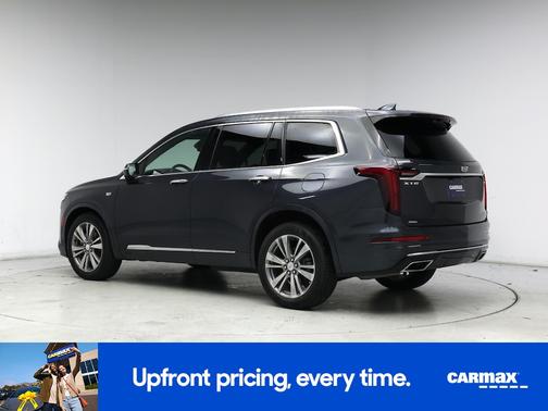Gray 2022 Cadillac XT6 Premium Luxury