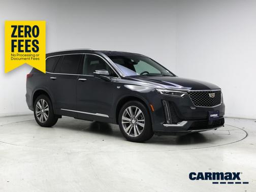 Gray 2022 Cadillac XT6 Premium Luxury