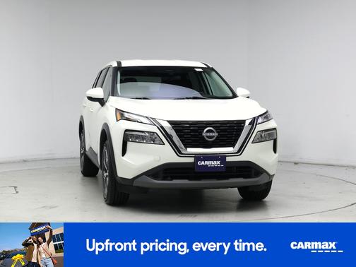 White 2022 Nissan Rogue SV