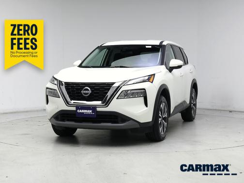 White 2022 Nissan Rogue SV