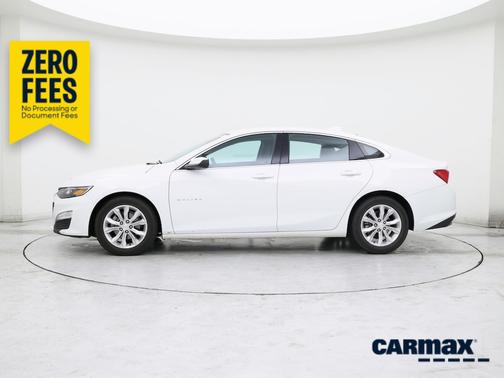 White 2023 Chevrolet Malibu 1LT