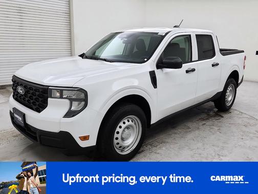 White 2025 Ford Maverick XL
