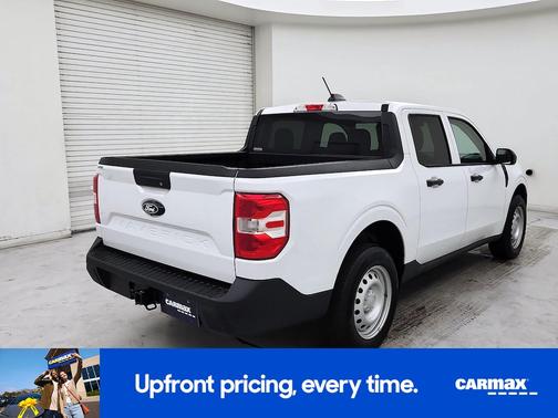 White 2025 Ford Maverick XL