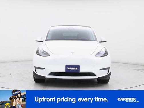 White 2024 Tesla Model Y Long Range