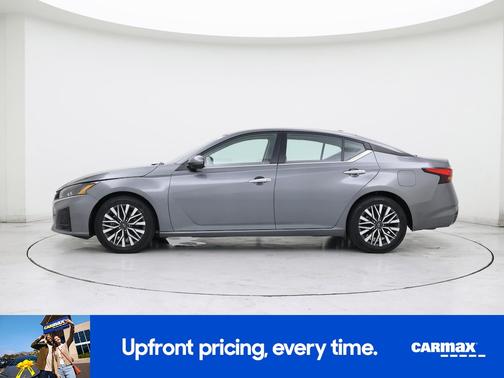 2023 Nissan Altima SV