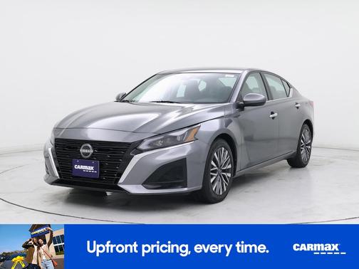 2023 Nissan Altima SV