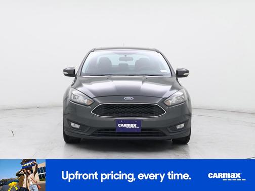 Gray 2017 Ford Focus SEL