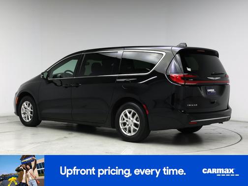 Black 2025 Chrysler Pacifica Select