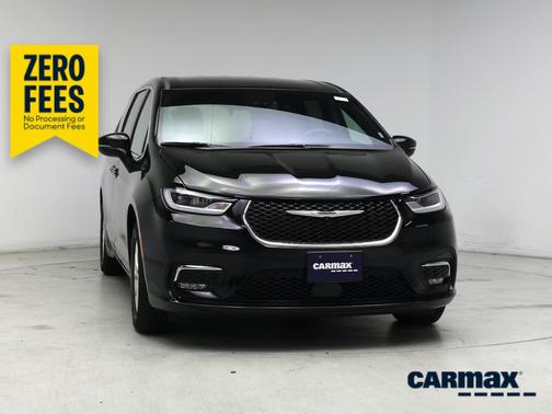Black 2025 Chrysler Pacifica Select