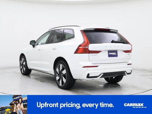 2025 Volvo XC60 Plug-In Hybrid T8 Plus