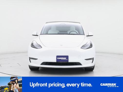 White 2023 Tesla Model Y Performance