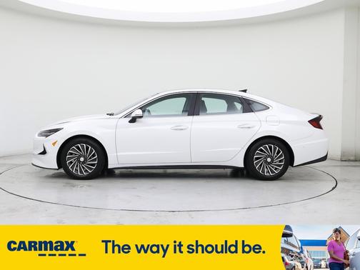 2022 Hyundai SONATA Hybrid Limited