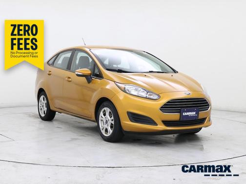 Orange 2016 Ford Fiesta SE