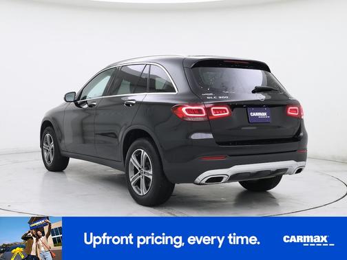 Black 2022 Mercedes-Benz GLC 300