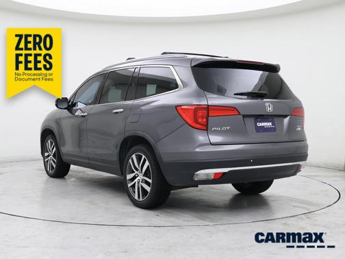 Gray 2017 Honda Pilot Touring