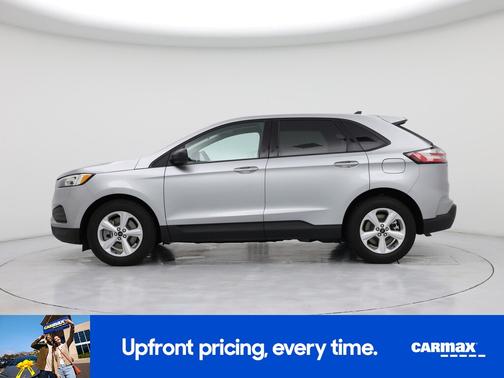 Silver 2024 Ford Edge SE
