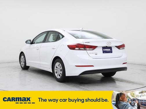2018 Hyundai ELANTRA SE