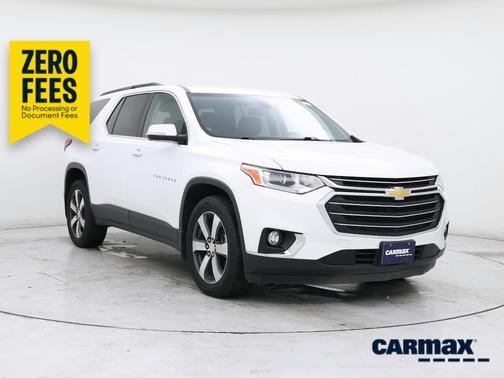 White 2019 Chevrolet Traverse LT