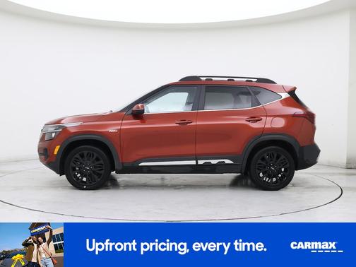 2022 Kia Seltos Nightfall