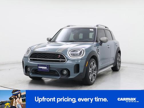 Green 2023 MINI Countryman S ALL4