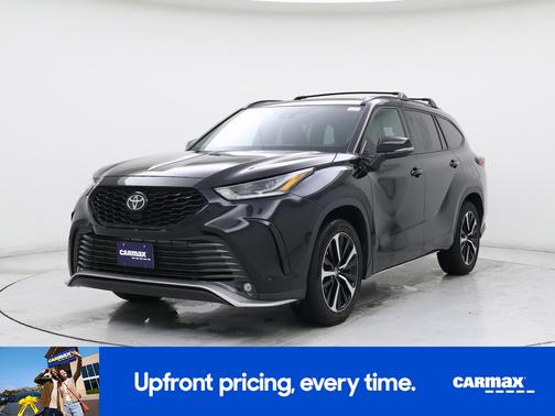 Black 2021 Toyota Highlander XSE