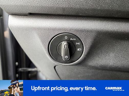 Gray 2019 Volkswagen Jetta S