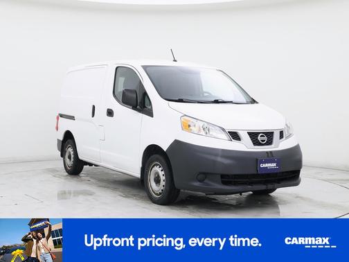 White 2017 Nissan NV200 S