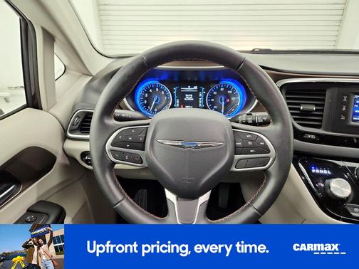 2017 Chrysler Pacifica Touring Plus