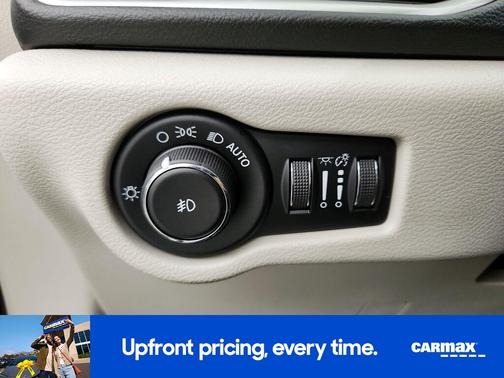 2017 Chrysler Pacifica Touring Plus