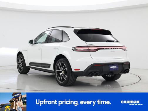 2024 Porsche Macan Base (PDK)